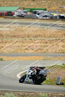 media/Apr-13-2025-TrackXperience (Sun) [[fb1ef998a6]]/Level 3 (Advanced)/Turn 2 (Session 5)/
